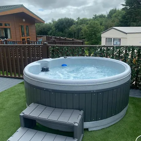 23 Ocean View With Hot Tub Available As An Additional Add On Ilfracombe Exterior photo