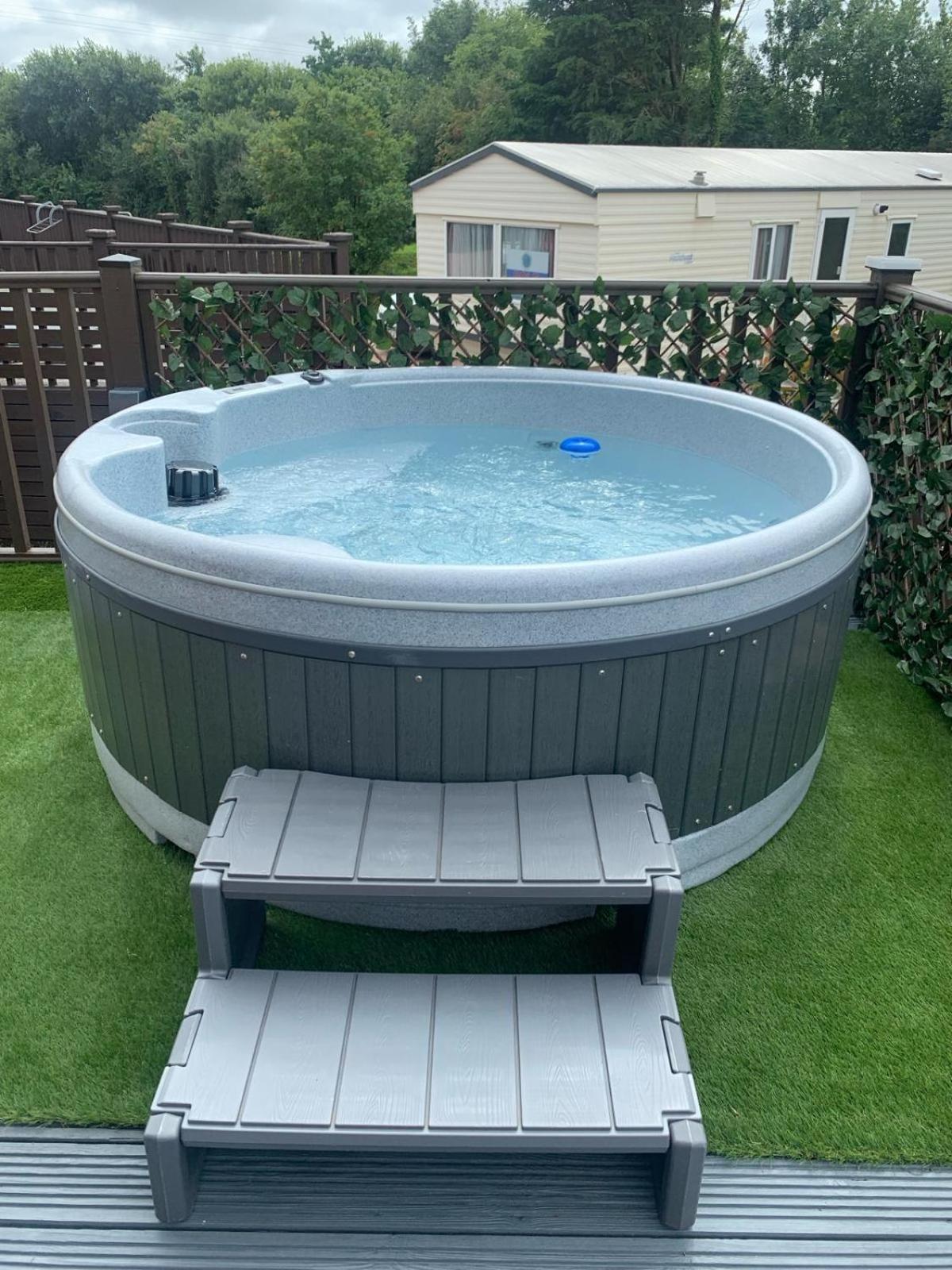 23 Ocean View With Hot Tub Available As An Additional Add On *